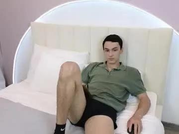 moonlinskinn on Chaturbate