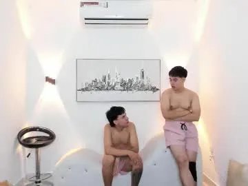 naughty_pearls on Chaturbate