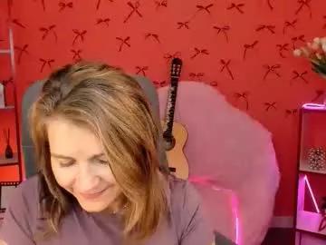nicolehits — GOAL: Tips if you have fantasy about me. [165 tokens remaining] Welcome to my room! Dont be shy to write me! #tease  #nonude #milf #mommy  #skinny