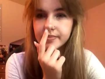 olliefadeley — Goal:Remove my bra from under the top hi, i'm new here, i'd be glad to meet you #new #18 #cute #shy #petite [0 tokens remaining]