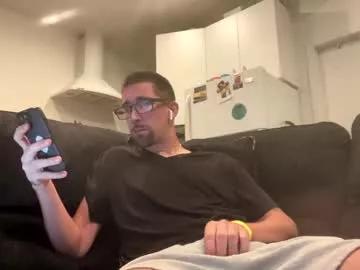 Freechat onthecumup69 on Chaturbate