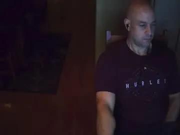 papagooner on Chaturbate