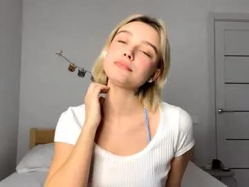 paztumminello — Goal - Play with hair and bite my lip My name is Lola #squirt #18 #shy #teen #lovense [20 tokens remaining]