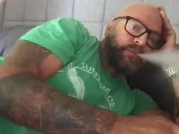 pleasesitonmycock on Chaturbate