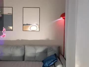 poopl_19 on Chaturbate 