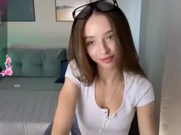 poopl_19 on Chaturbate 