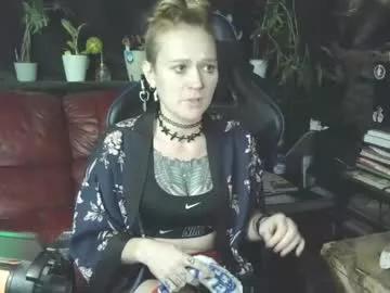 queenfrostbitten on Chaturbate 