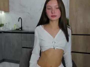 r00mani on Chaturbate