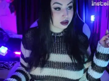 razor_claw on Chaturbate