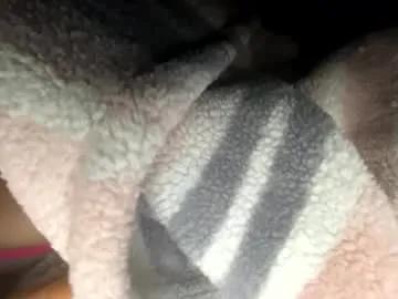 roarmance1 on Chaturbate