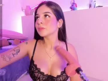 Naked Room roxannegomez_ 