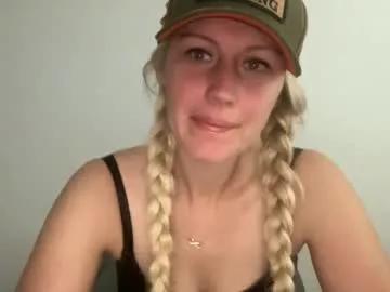 smexxii93 on Chaturbate