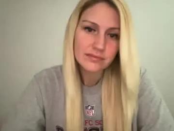 smexxii93 on Chaturbate