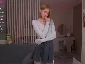 sofiapure18 — GOAL: My top falls to the floor and my chest gently squeezes [88 tokens remaining] Welcome to my room!  I'm #new #shy girl with #smalltits but sorry only #18 really young #blonde