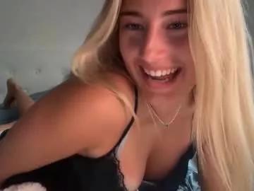 staceyluvvv — join me?  #new #young