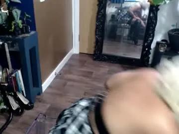 sunni_hottie on Chaturbate