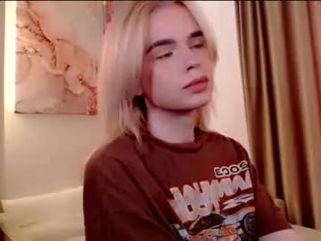 temberli on Chaturbate