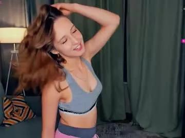 Freechat tessiekhanponaphan on Chaturbate