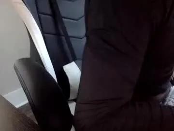 tevvdaren on Chaturbate