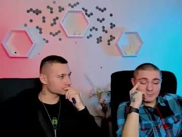 thomas_crow on Chaturbate