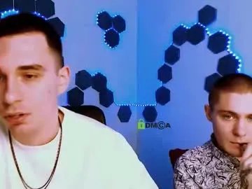 thomas_crow on Chaturbate