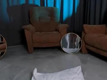 tiny_rony on Chaturbate