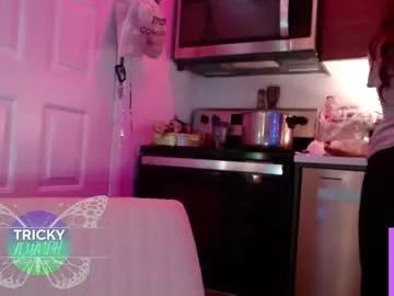 Freechat tricky_nymph on Chaturbate