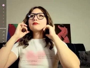 trixibell on Chaturbate