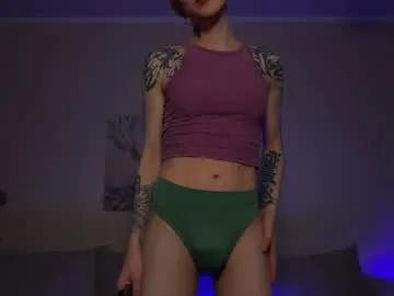 twiinkie_pie on Chaturbate