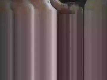 uncut4urbutt on Chaturbate 