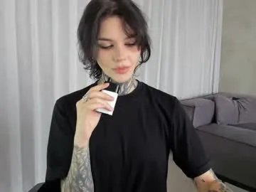 uwu_eva on Chaturbate