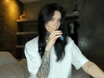 uwu_eva on Chaturbate