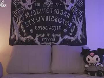 vampyy_doll on Chaturbate