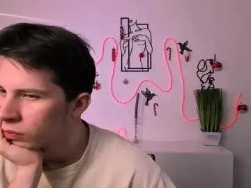 veldi_to on Chaturbate