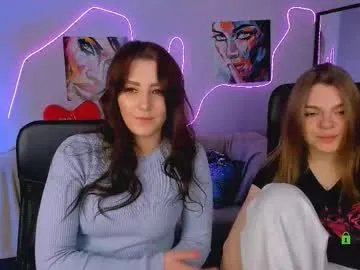 veronica_bubble — GOAL: doggy [111 tokens remaining] Welcome to my room! #bigass #teen #nude #lesbian #squirt