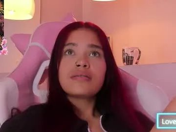 violeth_hill on Chaturbate