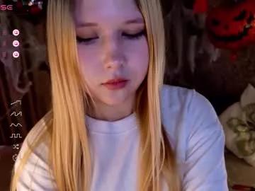 viviesunn — make me wet [22 tokens left] #new #18 #teen #young #bigass