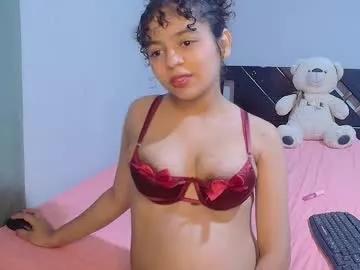 winnifer_gonzalez on Chaturbate 