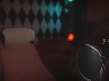 ynnenbrynn on Chaturbate 