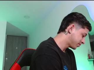 adam_keith from Flirt4Free
