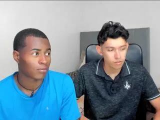 alan_gonz_cristian_asaenz from Flirt4Free