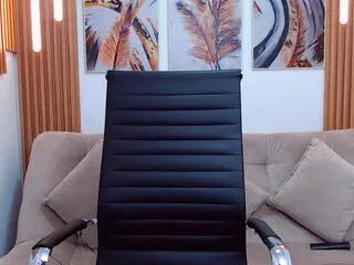 anddy_white from Flirt4Free