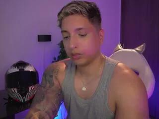 appolo_cavill from Flirt4Free