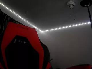 bambi_bi from Flirt4Free