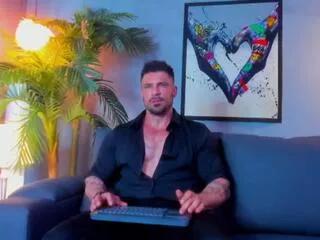dennis_cox from Flirt4Free