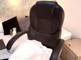 dixie_grey from Flirt4Free