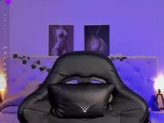 elliot_soleil from Flirt4Free