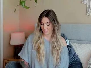 emeree_lakes from Flirt4Free