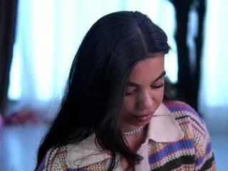 esme_luv from Flirt4Free