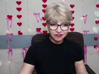 holly_incredible from Flirt4Free
